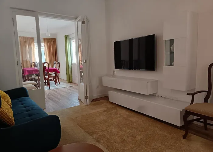 Cozy Premium Πόντα Ντελγκάντα